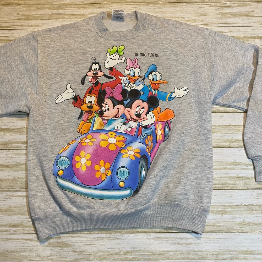 Disney Crewneck M